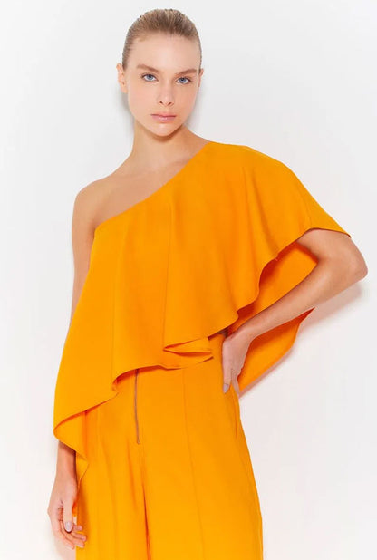 ONE SHOULDER BLOUSE WITH ASYMETRIC ROLLER
