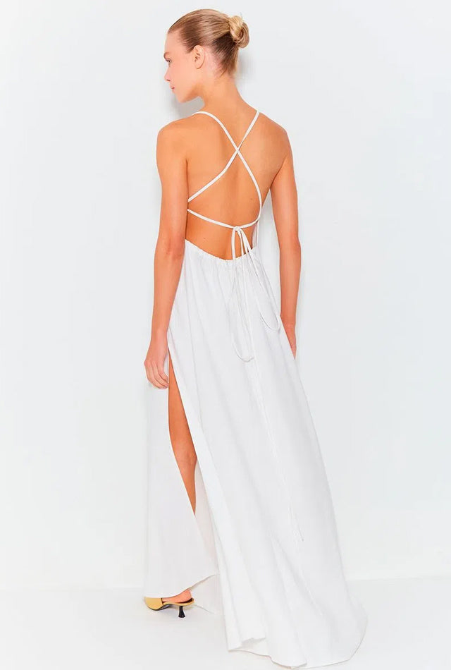 LONG SINGLE FRONT DRESS WITH RING ON THE BUST