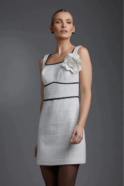 Premium Quality Brazilian Clarisse Brooch by IORANE, Perfect for every occasion